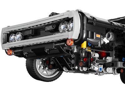 LEGO 42111: Technic: Dom's Dodge Charger – Brick Shack