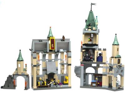 Lego - Harry Potter 4709 Hogwarts Castle / Il Castello di Hogwarts