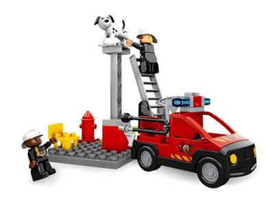 LOT LEGO DUPLO 5601 caserne pompier + 5602 Poste de Police