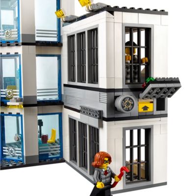 Spekulerer så meget person LEGO 60141 City Police Station | BrickEconomy