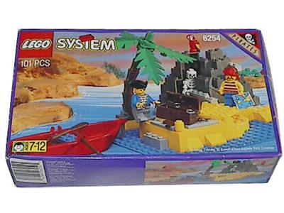 gå Betydning Ved lov LEGO 6254 Pirates Rocky Reef | BrickEconomy