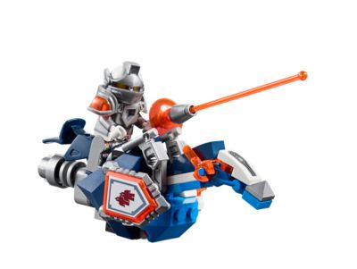 Amazon.com: LEGO Nexo Knights Jestro's Evil Mobile Kit (658