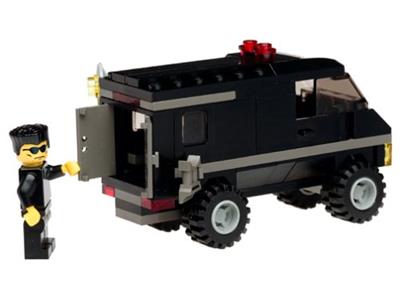 LEGO 7032 World City Police and Rescue Police 4WD and Undercover