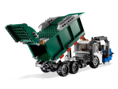 lego toy story 3 garbage truck getaway