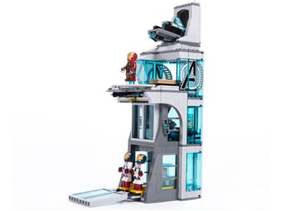 Lego Avengers: Attack On Avengers Tower 76038
