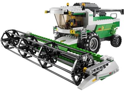 LEGO 7636 City Farm Combine Harvester | BrickEconomy