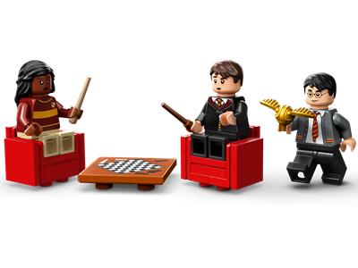 LEGO 76409 Harry Potter Gryffindor House Banner | BrickEconomy
