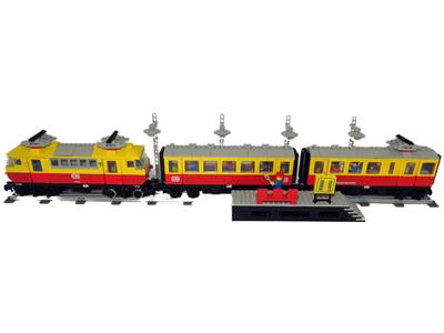 Lot 1145 - A Lego No. 7740 electric Intercity train