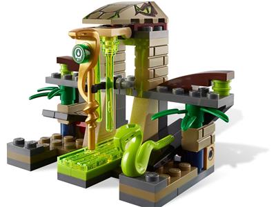 LEGO 9440 Ninjago Rise of the Snakes Venomari Shrine