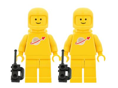 Classic lego hotsell space minifigures