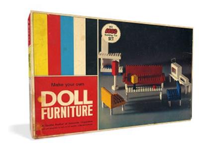 022-2 LEGO Samsonite Doll Furniture