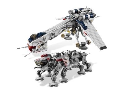 10195 LEGO Star Wars The Clone Wars Republic Dropship with AT-OT Walker thumbnail image