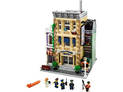 10278 LEGO Police Station thumbnail image