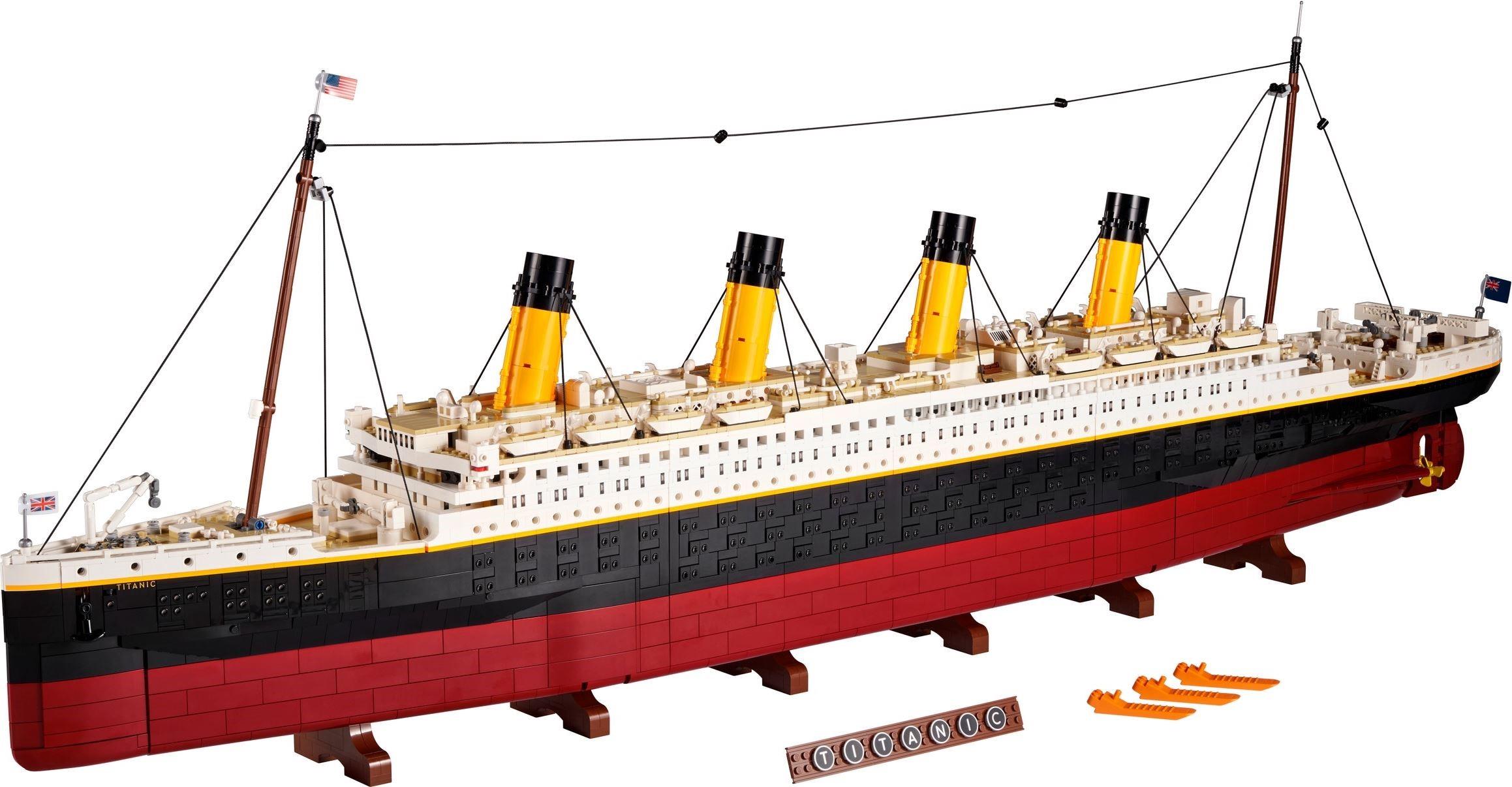 LEGO 10294 Titanic review