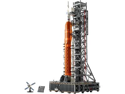 10341 LEGO Artemis Space Launch System thumbnail image