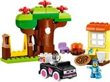 10469 LEGO DUPLO Pizza Girls with Muffin and Bluey