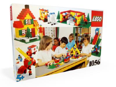 1056 LEGO Dacta Basic School Pack Topical Thematic Work