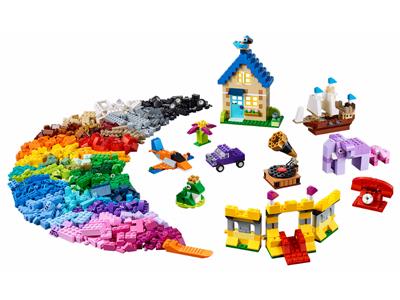 10717 LEGO Extra Large Brick Box thumbnail image