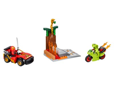 10722 LEGO Juniors Ninjago Snake Showdown thumbnail image