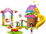 10787 LEGO Gabby's Dollhouse Kitty Fairy's Garden Party thumbnail image