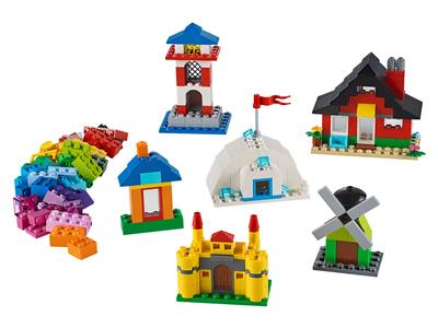 11008 LEGO Bricks and Houses