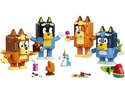 11217 LEGO Brick Built Bluey Family