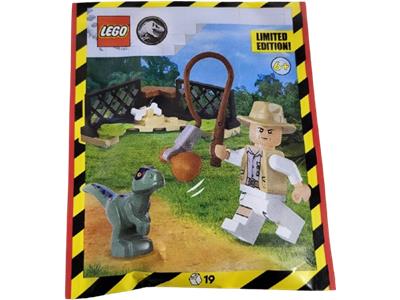 122409 LEGO Jurassic World Robert Muldoon and Raptor thumbnail image