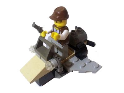 1281 LEGO Adventurers Dino Island Mike's Dinohunter thumbnail image