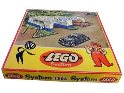 1306 LEGO VW Garage thumbnail image