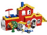 137 LEGO Fabuland Hospital