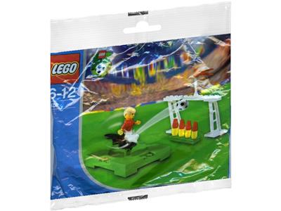1428 LEGO Football Kick 'n' Score
