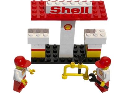 1470 LEGO Petrol Pumps and Garage Staff thumbnail image