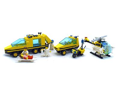 1896 LEGO Emergency Trauma Team