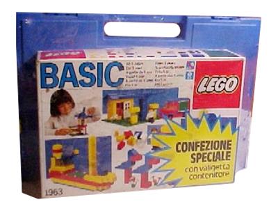 1963 LEGO Basic Set with Storage Case