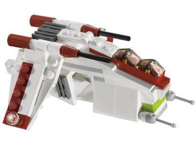 20010 LEGO Star Wars The Clone Wars Republic Gunship thumbnail image