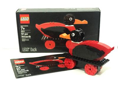 2011-2 LEGO Duck