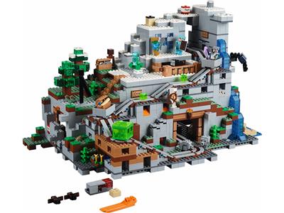 21137 LEGO Minecraft The Mountain Cave thumbnail image