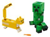 Best Buy: LEGO Minecraft The Crafting Box 3.0 21161 Minecraft Brick  Construction Toy Castle and Farm Building Set (564 Pieces) 6288714