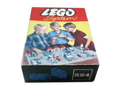224 LEGO 2x2 & 2x4 Curved Bricks