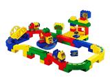 2281 LEGO Duplo Maxi Brick Runner