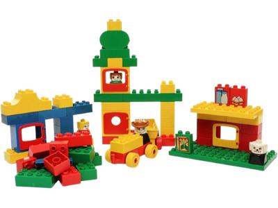 2399 LEGO Duplo Basic Set Town thumbnail image