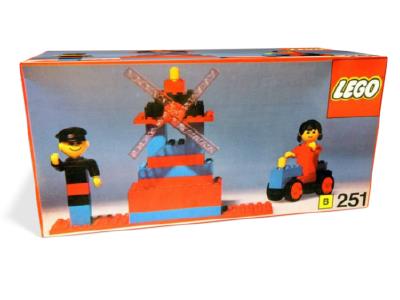 251 LEGO Windmill with Miller and Wife thumbnail image