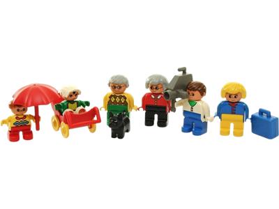 2608 LEGO DUPLO Family thumbnail image