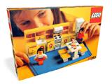 263 LEGO Homemaker Kitchen