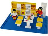 263 LEGO Homemaker Kitchen