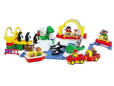 2670 LEGO Duplo Water Park thumbnail image