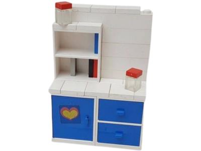 272 LEGO Homemaker Dressing Table with Mirror thumbnail image