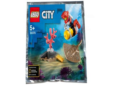 30370 LEGO City Diver thumbnail image