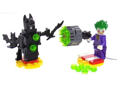 30523 The LEGO Batman Movie The Joker Battle Training thumbnail image