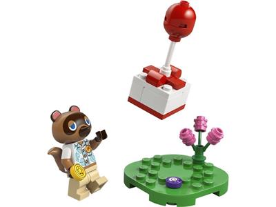 Tom Nook and Flying Present (Polybag) - Image 1